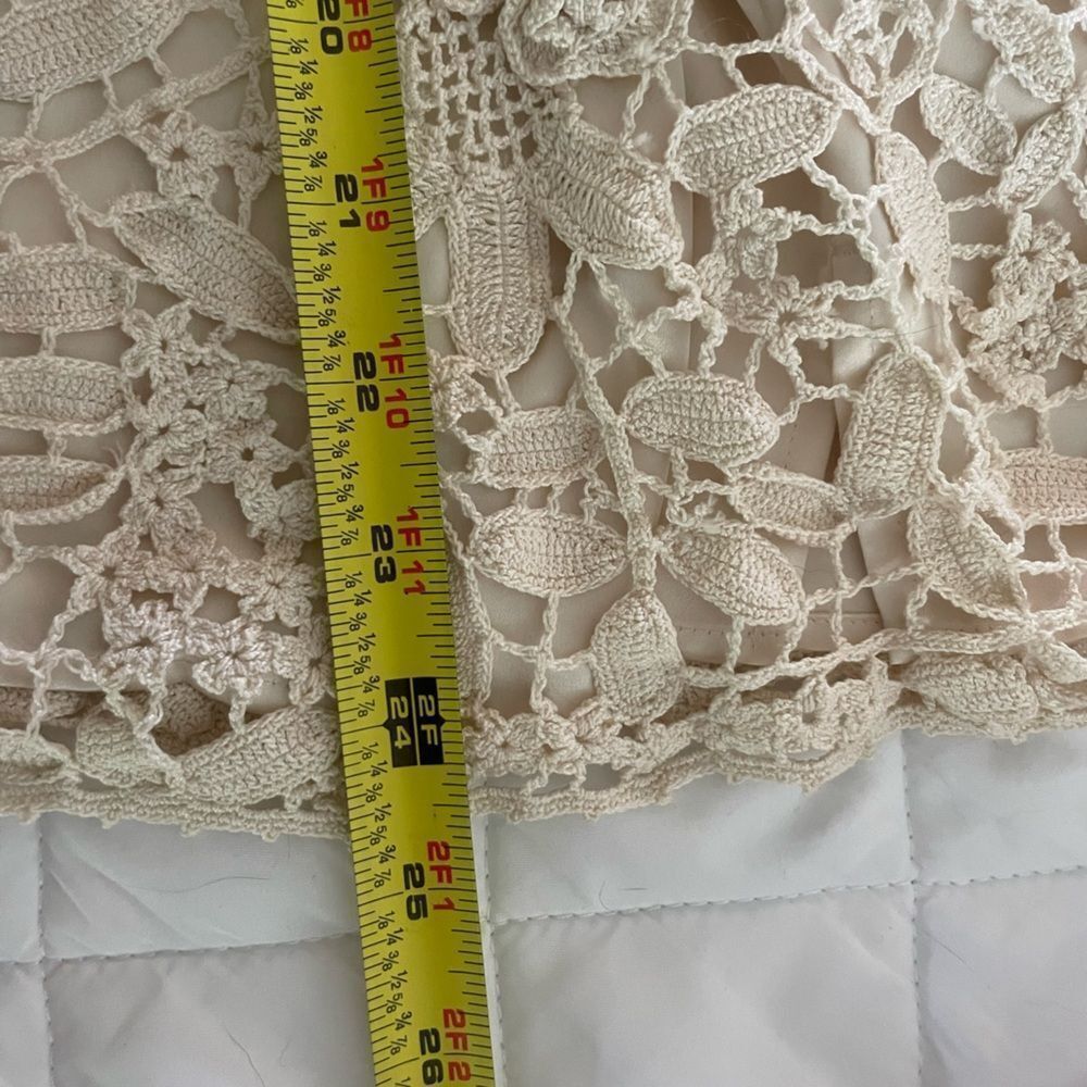 Lim’s Hand Crotchet Lace Cream Top - Picture 5 of 5